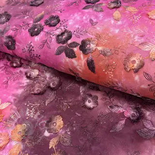 Puuvillakangas TIE DYE EMBROIDERY Poppy design Q
