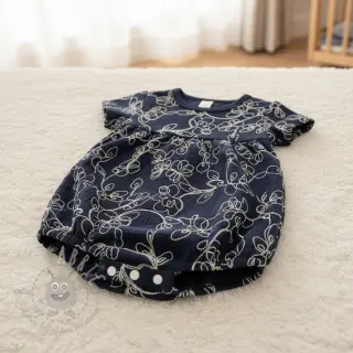 Kaksinkertainen harsokangas/musliini EMBROIDERY Climbing flowers navy