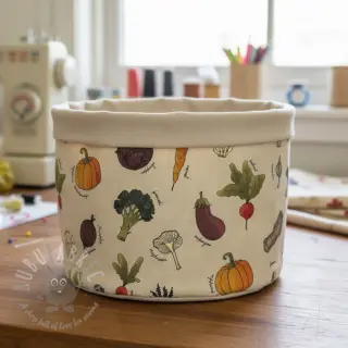Sisustuskangas Veggie Harvest Garden digital print