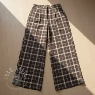 Viskoosi pellavalla YARN DYED Block brown