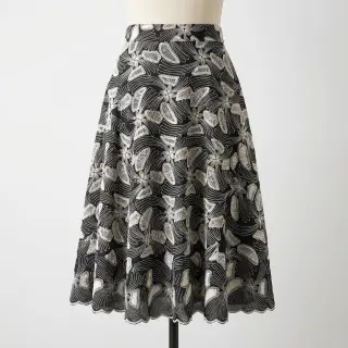 Bavlnená látka EMBROIDERY Amia black
