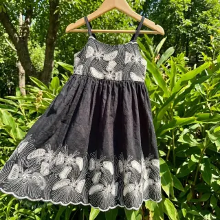 Puuvillakangas EMBROIDERY Amia black