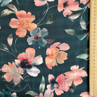 Puuvillakangas SATIN Penny flower petrol digital print