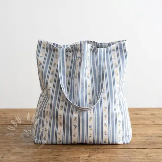 Puuvillakangas Fine flowers STRIPE blue