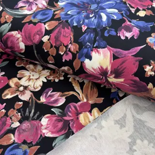 Collegekangas Flower Luna black digital print