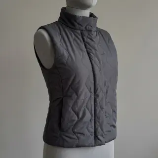 Prešívaná látka ZIG ZAG black