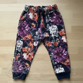Collegekangas Flower Luna navy digital print