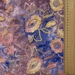 Puuvillakangas TIE DYE EMBROIDERY Flora design C