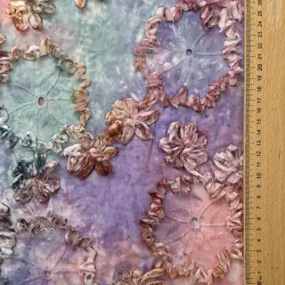Puuvillakangas TIE DYE EMBROIDERY Eva tape design C