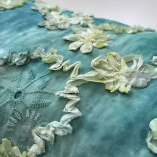 Puuvillakangas TIE DYE EMBROIDERY Eva tape design B