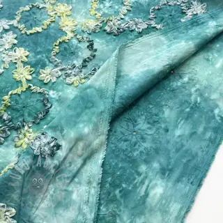 Puuvillakangas TIE DYE EMBROIDERY Eva tape design B
