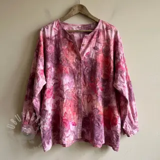 Puuvillakangas TIE DYE EMBROIDERY Flora design D
