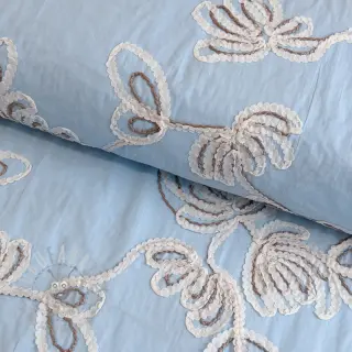 Puuvillakangas EMBROIDERY Loom En Light baby blue