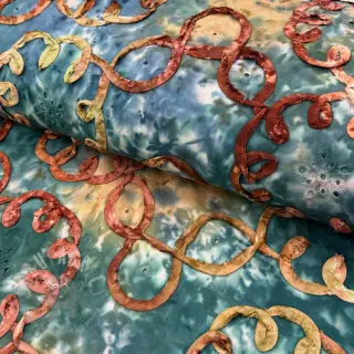 Puuvillakangas TIE DYE EMBROIDERY Elise tape design C