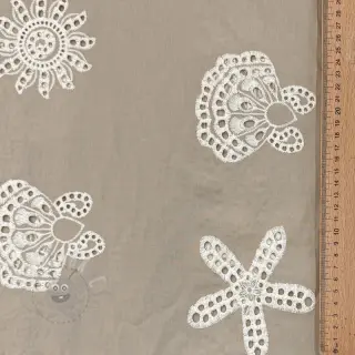 Puuvillakangas EMBROIDERY Sea ornaments natural