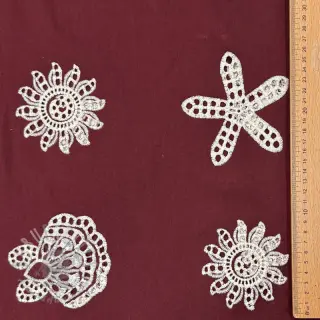 Puuvillakangas EMBROIDERY Sea ornaments bordeaux