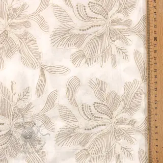 Puuvillakangas VOILE EMBROIDERY Kim off white