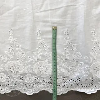 Puuvillakangas EMBROIDERY Leon border