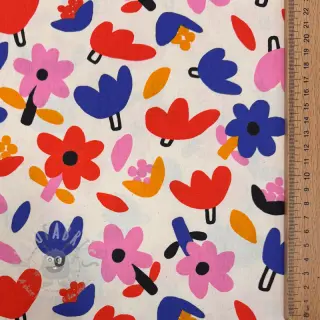 Puuvillakangas Flowers natural/blue by JENNIFER BOURON ORGANIC