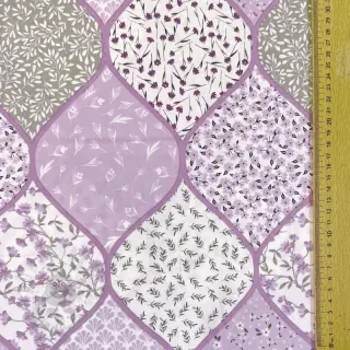 Puuvillakangas Flowers patchwork lilac
