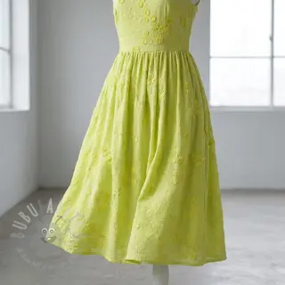 Puuvillakangas EMBROIDERY Catchy leaves lime