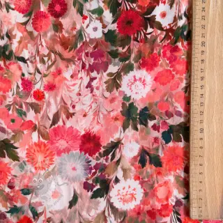 Viskoosi RAYON POPLIN Wild flowers design B