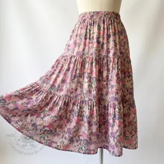 Viskoosi RAYON POPLIN Simplistic flowers design B