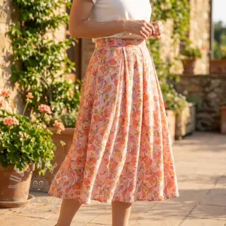 Viskoosi RAYON POPLIN Simplistic flowers design Ja