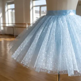 Tyl na TUTU DOTS light blue
