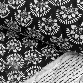Puuvillakangas VOILE STEPPED Bouquet flowers balck digital print
