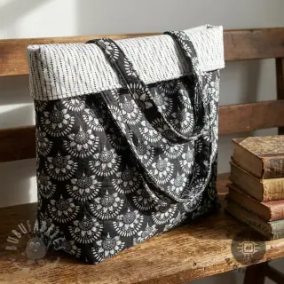 Puuvillakangas VOILE STEPPED Bouquet flowers black digital print