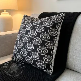 Puuvillakangas VOILE STEPPED Bouquet flowers balck digital print