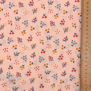 Puuvillakangas Small flowers light salmon ORGANIC