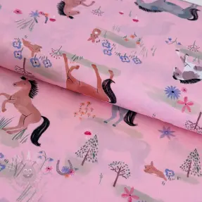 Puuvillakangas Farm animals BIG light pink digital print