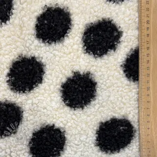 Päällystakkikangas TEDDY Big dots black