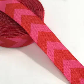 Stuha Chevron red