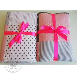 Puuvillakangas Petit stars rose