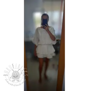 Esipesty pellava white
