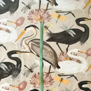 Sisustuskangas VELVET Heron bird camel