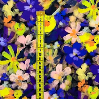 Viskoosi RADIANCE Cornelia flowers purple digital print