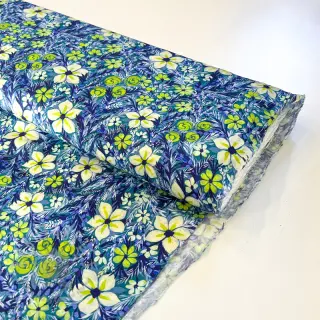 Viskoosi SATIN Blue flowers digital print