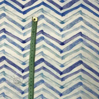 Sisustuskangas teflonkäsittelyllä WATERCOLOUR ZIGZAG