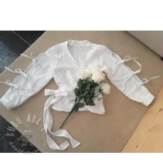 Esipesty pellava white