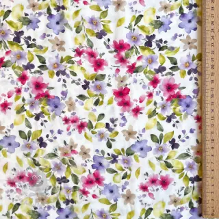 Viskoosi RADIANCE Flower Uma white digital print