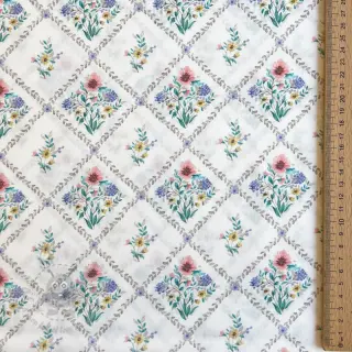 Puuvillakangas Flowers Tara off white design Ja digital print