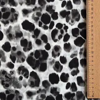 Viskoosi SATIN Animal skin black digital print