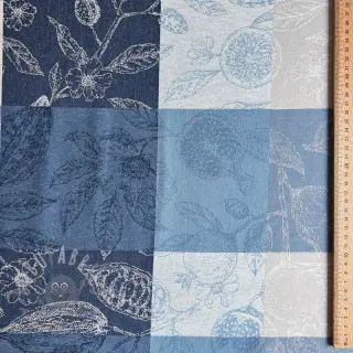 Sisustuskangas FRENCH TABLE CLOTH JACQUARD Cabosse allover indigo