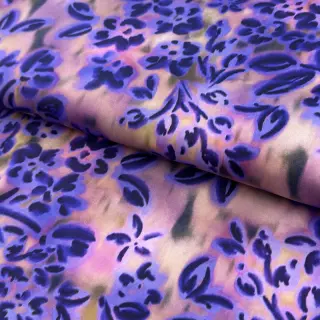 Bavlnená látka SATIN Purple flowers digital print